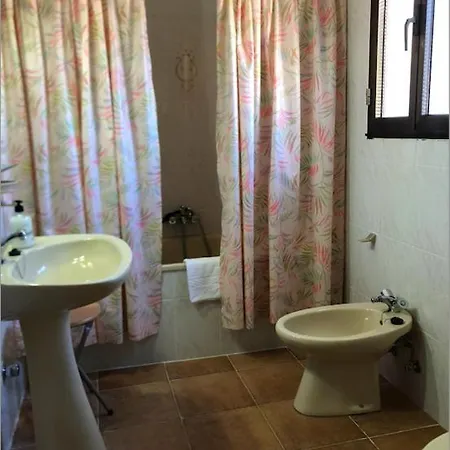 Casa Pepe * נאבארדונדה דה גרדוס